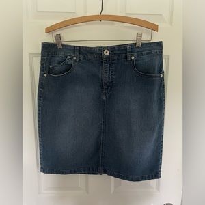 Bandolino Denim skirt